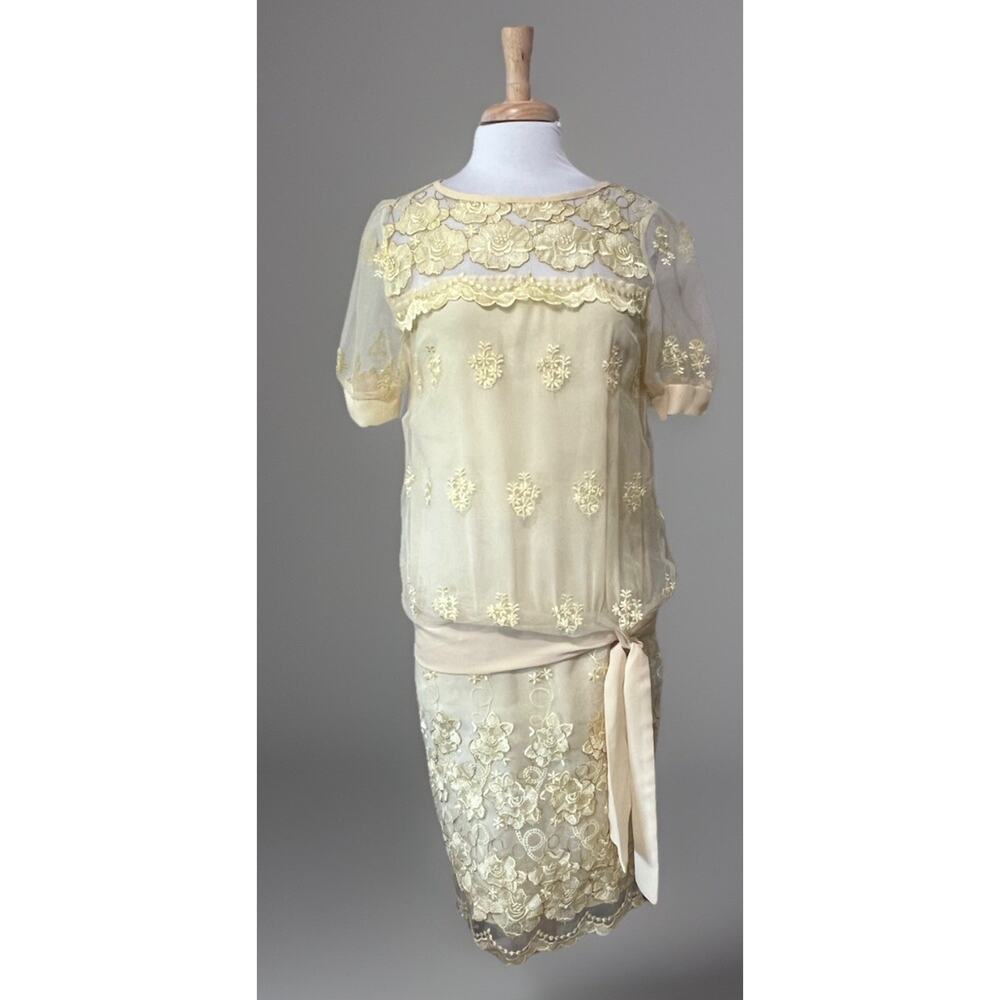 Vintage 80s SOPHIA Womens M Yellow Embroidered Chiffon Layered Drop Waist Bow